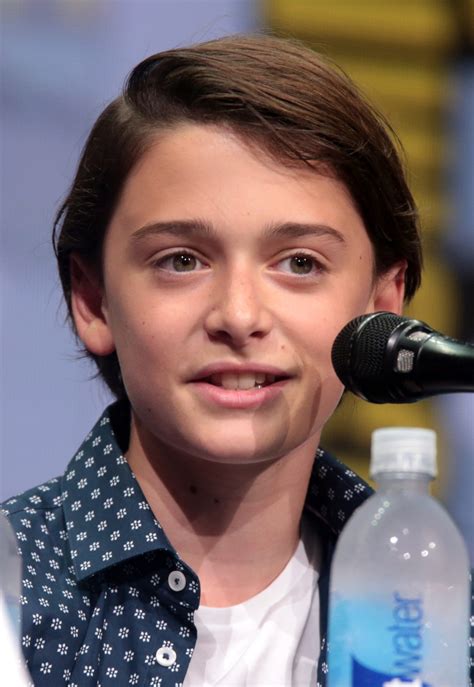 Noah Schnapp Bio: Age, Net Worth, Career, Relationships & More